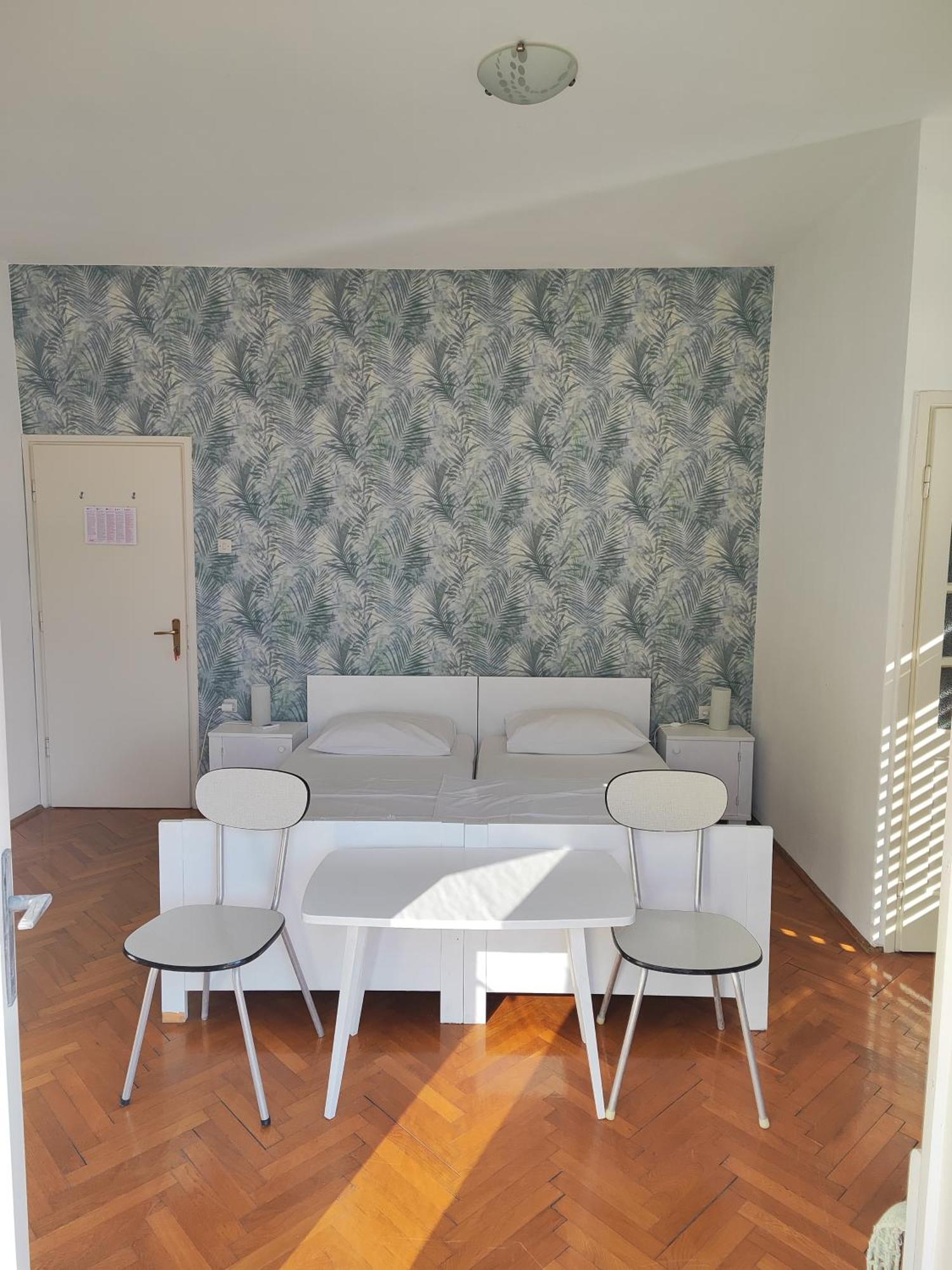 Guesthouse Franko Вела-Лука Екстер'єр фото